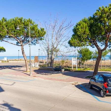 סילבי מרינה Casa Del Bello - Appartamento Di Fronte Al Mare A Silvi מראה חיצוני תמונה