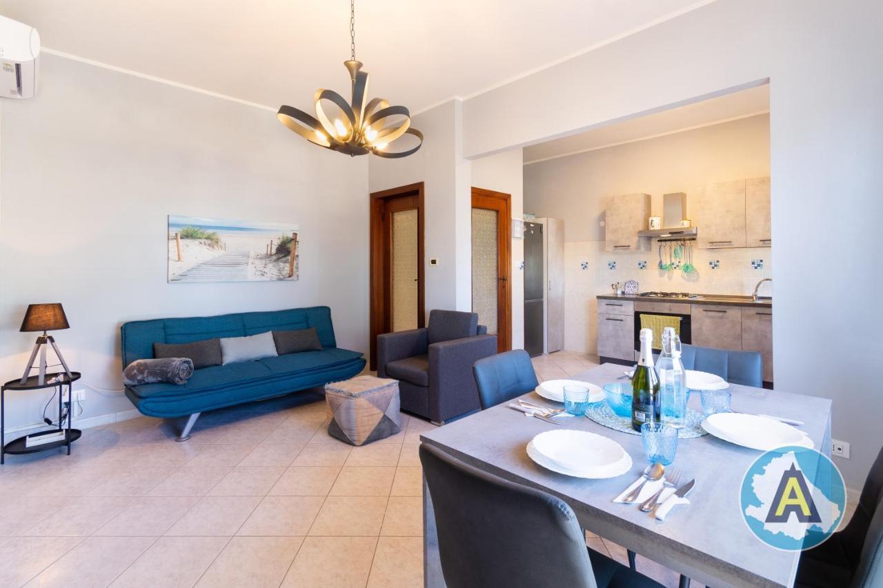 סילבי מרינה Casa Del Bello - Appartamento Di Fronte Al Mare A Silvi מראה חיצוני תמונה
